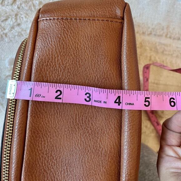 Steve Madden cognac small handbag - Picture 11 of 11